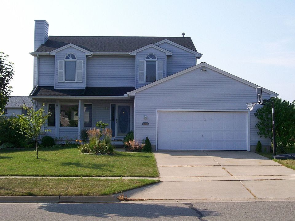 1st image of 359 Woodland Dr W