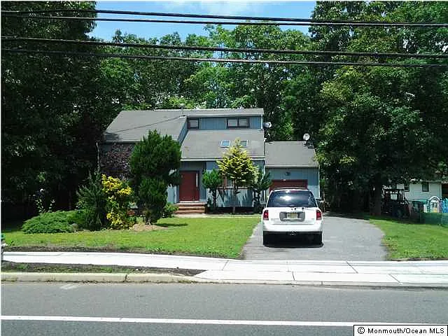 919 Central Ave photo 1