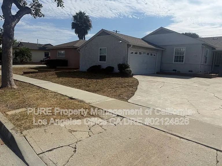 12920 Ardath Ave — Photo 18