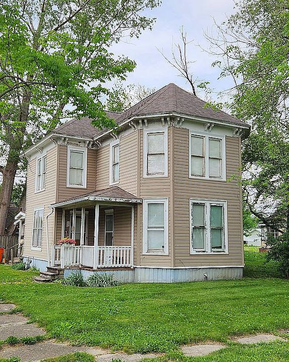 202 N 4th St, Wolcott, IN 47995 Zillow