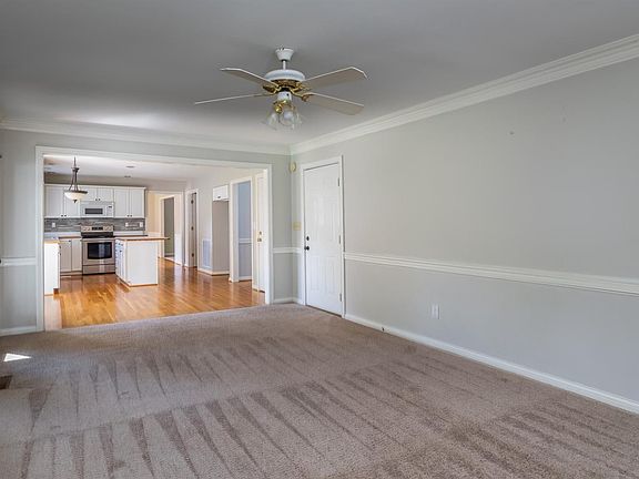5th image of 1016 Old Wood Ct