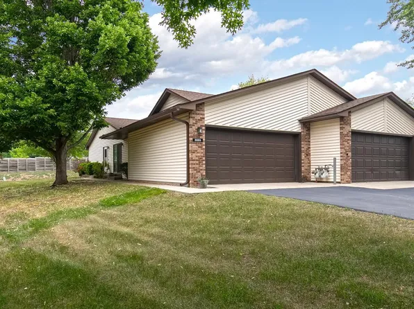 8689 134th St W, Apple Valley, MN 55124