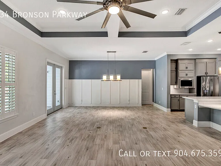 434 Bronson Pkwy — Photo 12