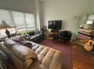 3306 N Damen Ave #2, Chicago, IL 60618