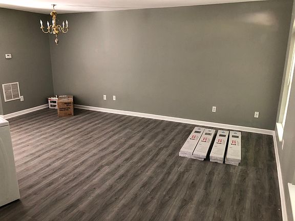 2nd image of 3218 River Villa Way