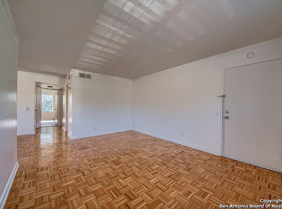 5th image of 7834 Broadway St