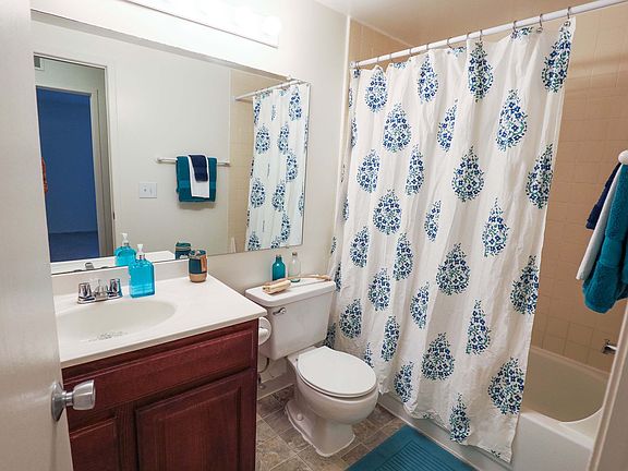5th image of 1550 Brookfield Dr #19-1414