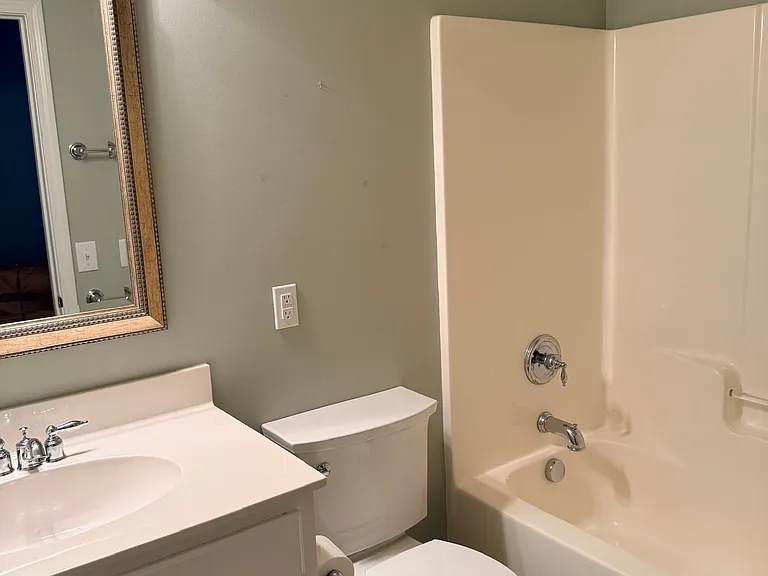 Upstairs Bathroom