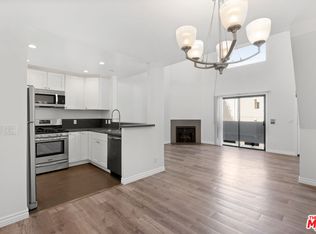 6212 Fulton Ave #204, Van Nuys, CA 91401