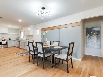 2241 Ashley Dr, The Village, OK, 73120