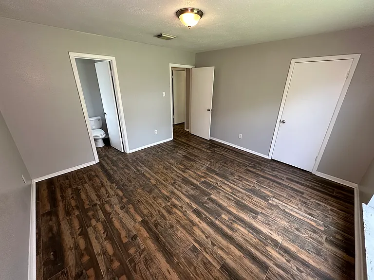 9610 Mango St — Photo 12