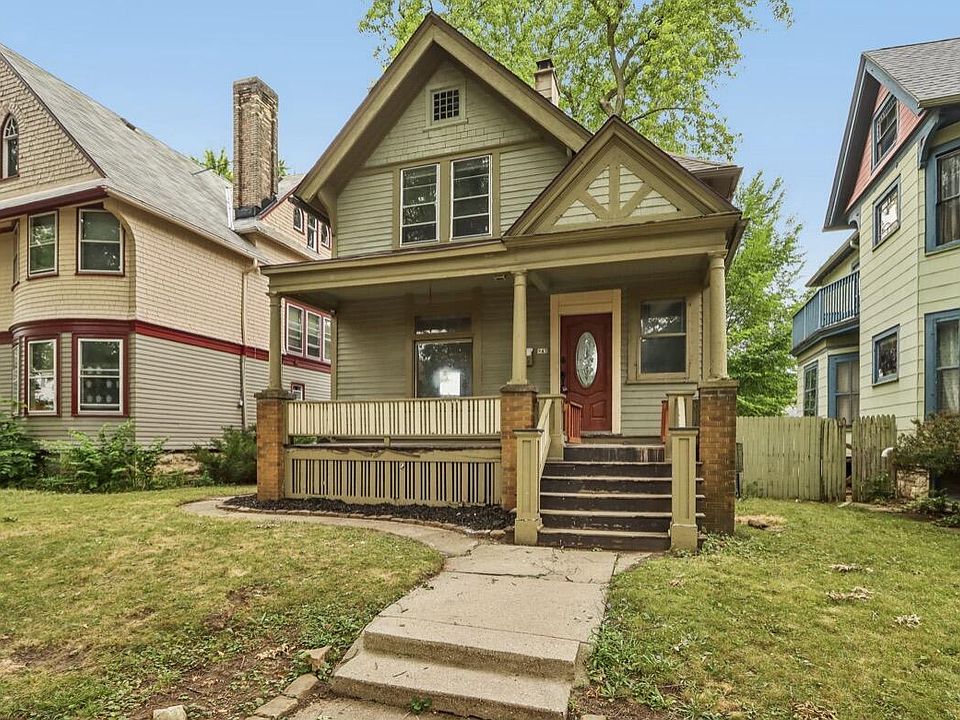 1st image of 943 N 34th STREET