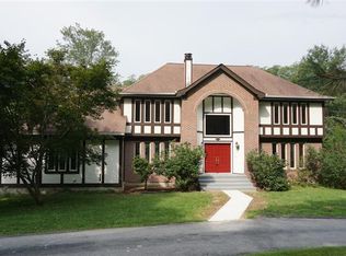 1143 Old Albany Post Rd, Garrison, NY 10524