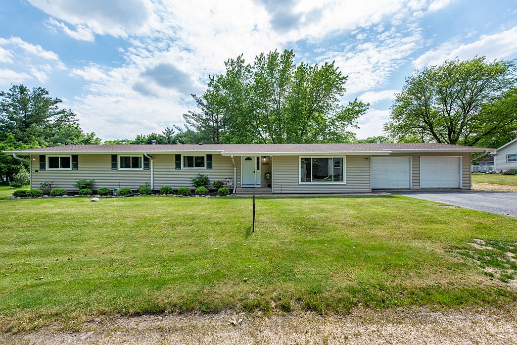 N1197 Pine Rd, Pell Lake, WI 53157 Zillow