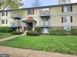8380 Brockham Dr APT A, Alexandria, VA