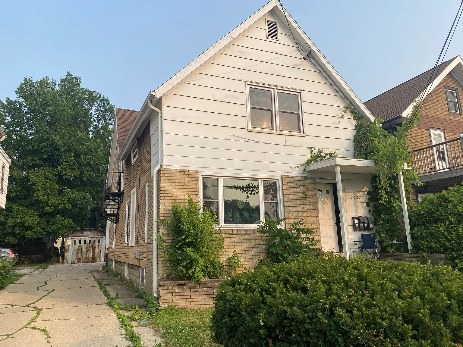 2 bed, 792 sqft, $1,875 — Photo 1