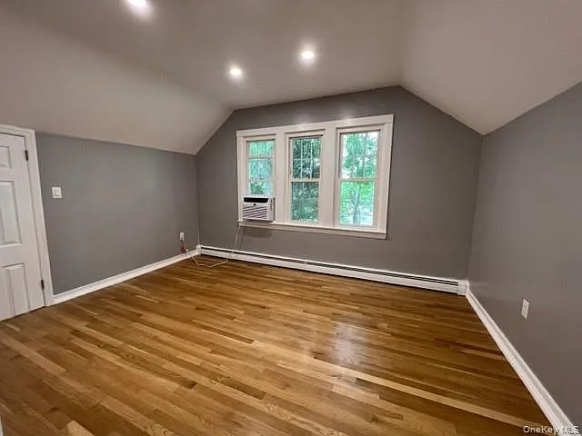 1 bed, 1.0 bath, 925 sqft, $2,500 — Photo 4