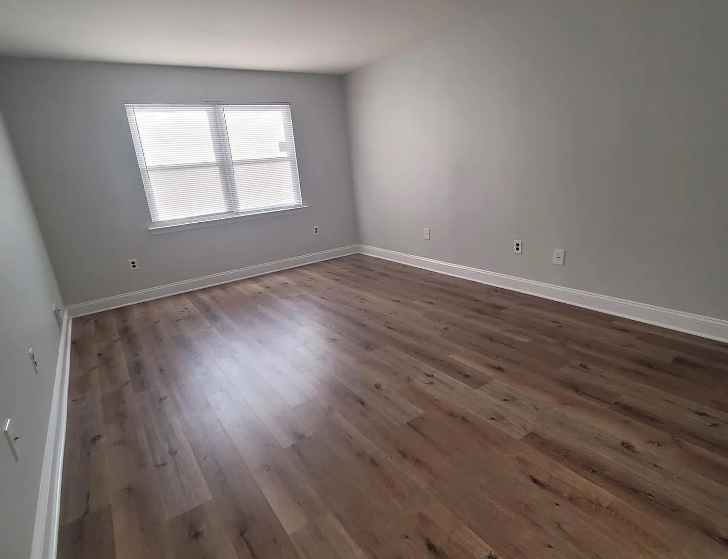 1 bed, 1.0 bath, $2,000 — Photo 3