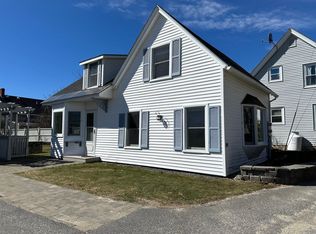 6 Lowells Cove Rd, Orrs Island, ME 04066