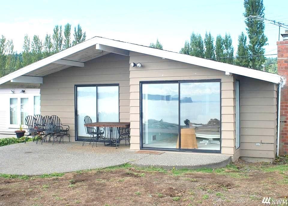 1st image of 214 Driftwood Shores Rd