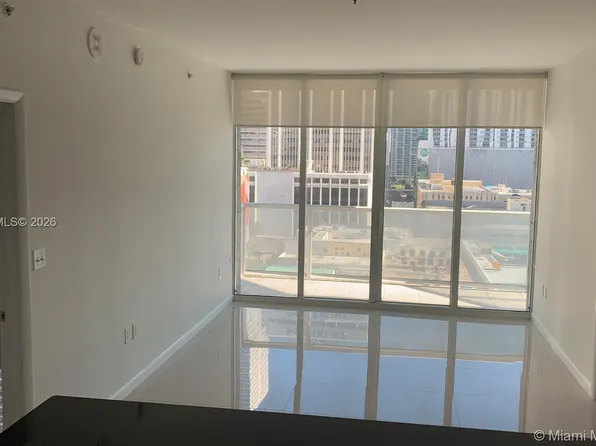 253 NE 2nd St, Miami, FL