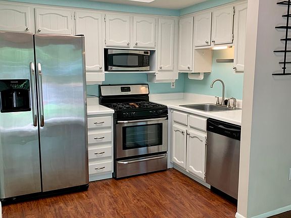 3rd image of 1640 Aqueduct Ct #560