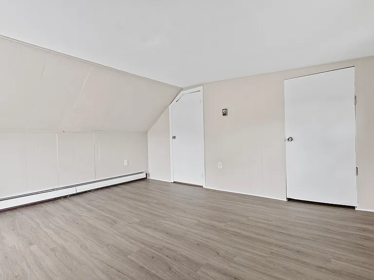 65 Hale St #2 — Photo 24