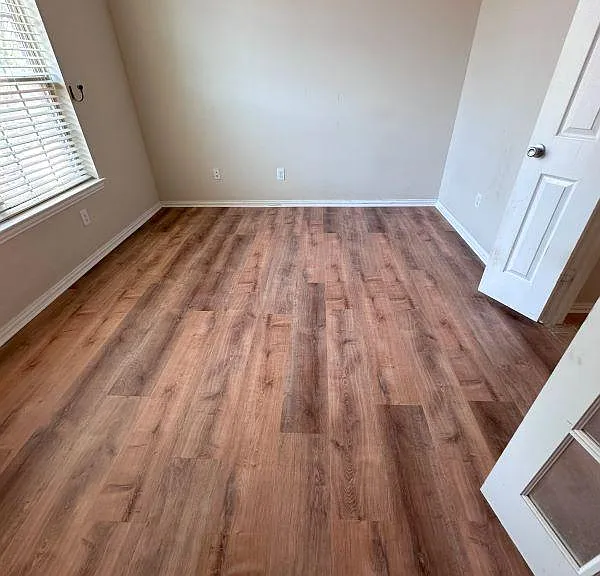 2639 Lake Ridge Dr — Photo 6
