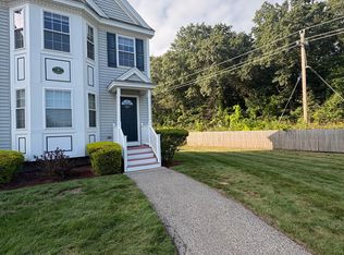15 Merrimac Way UNIT H, Tyngsboro, MA 01879