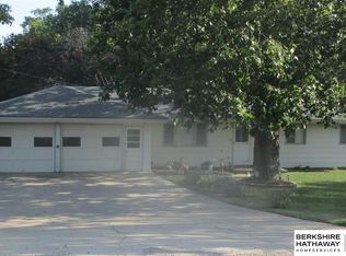 8934 41 County Rd, Blair, NE 68008