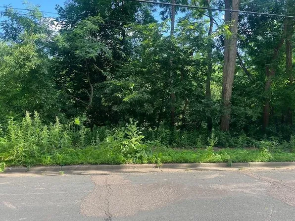 211 Olive St W, Stillwater, MN 55082