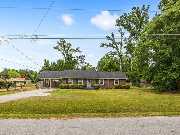 4th image of 421 Dixie Drive