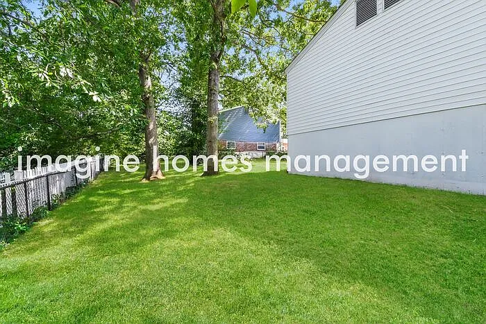156 Oakside Ln — Photo 13