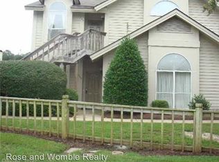 543 E Lake Cir, Chesapeake, VA 23322