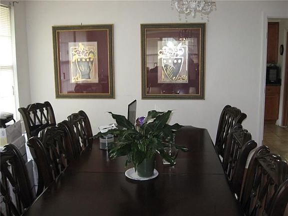 5th image of 1711 King Dr