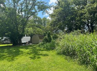809 Mulberry St, Grayville, IL 62844
