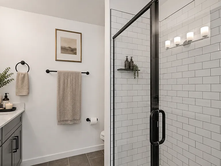 Earll 6 Townhomes — Photo 12