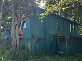 853 Bovard Luxor Rd, Greensburg, PA 15601