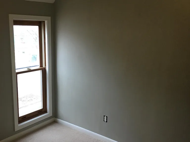 2465 Indianola Ave — Photo 30