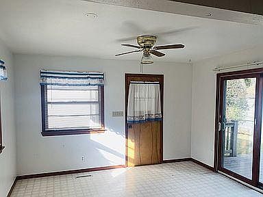 2nd image of 21141 Geranium Ave E