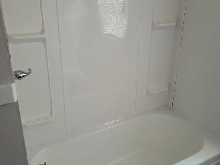 1411 Hill St — Photo 17