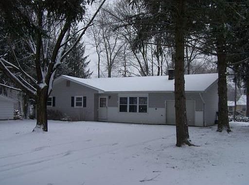 1st image of 9 Hollenbeck Dr