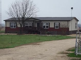 5172 S Santa Clara Rd, Seguin, TX 78155