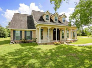 1015 County Road 423, Alvin, TX 77511