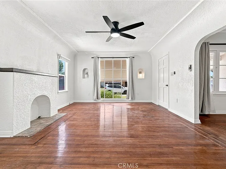 5915 Morrill Ave — Photo 9