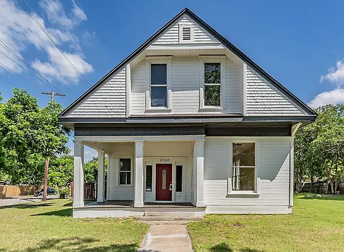 2700 Grim Ave #1 Photo 1