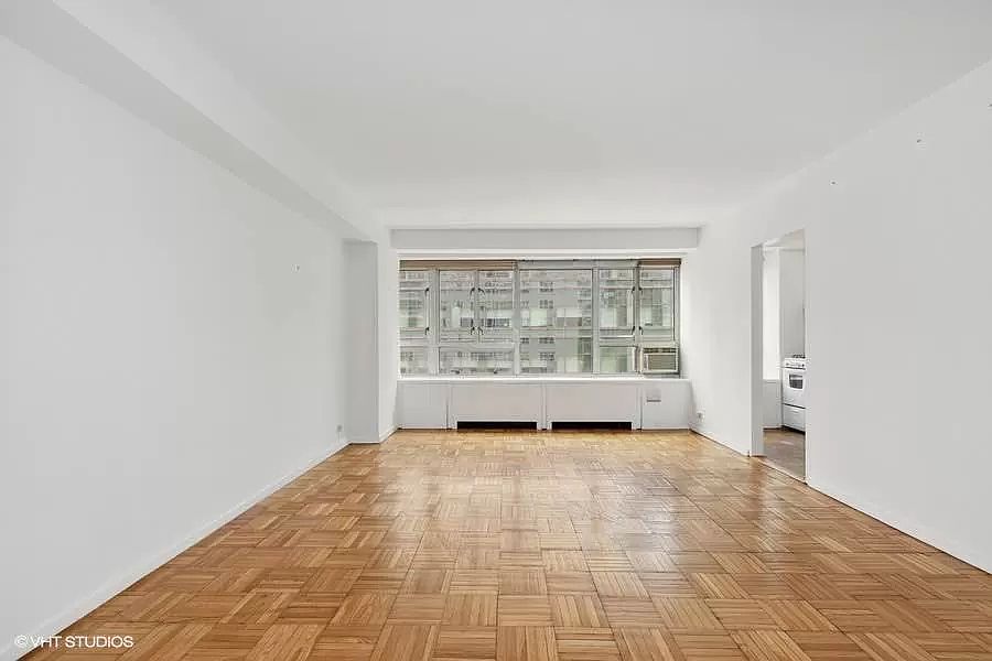 1st image of 200 E 66th St APT E0504