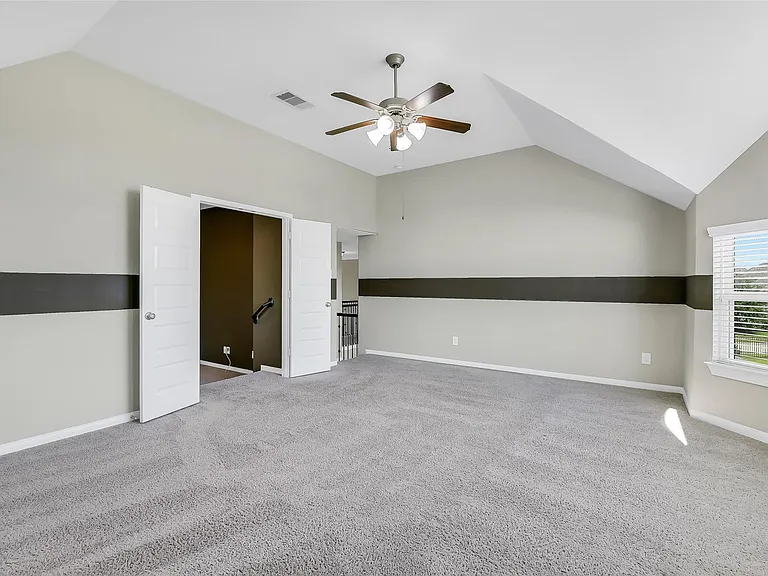 16706 Chestnut Square Dr — Photo 29