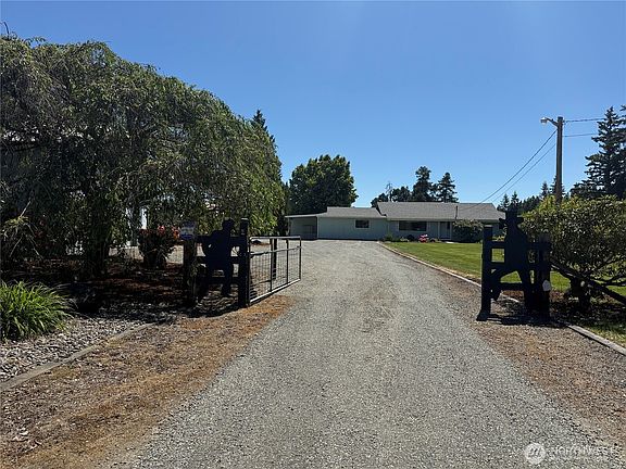2nd image of 16321 148th Avenue SE