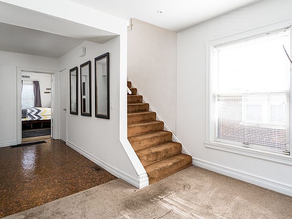 5th image of 1122 West St
